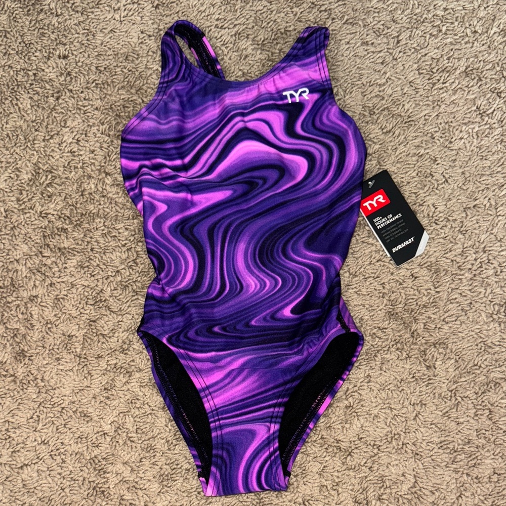 TYR Girl's One Piece in Purple Wave NWT SIZE 22/6
